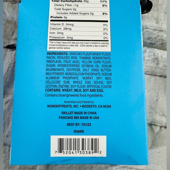 Wonder Treats Mini Baby Shark Skillet And Buttermilk Pancake Mix - Picture 2 of 7